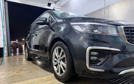 KIA Carnival III, 2019 год, 1 600 000 рублей, 6 фотография
