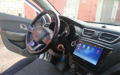 KIA Rio III рестайлинг, 2014 год, 845 000 рублей, 12 фотография