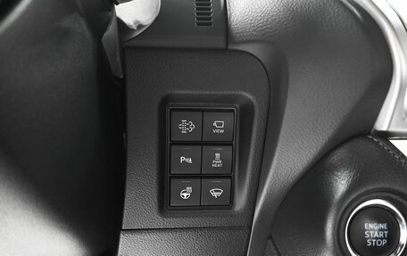 Toyota Land Cruiser Prado 150 рестайлинг 2, 2020 год, 5 695 000 рублей, 26 фотография