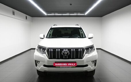 Toyota Land Cruiser Prado 150 рестайлинг 2, 2020 год, 5 695 000 рублей, 3 фотография