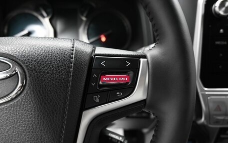 Toyota Land Cruiser Prado 150 рестайлинг 2, 2020 год, 5 695 000 рублей, 22 фотография