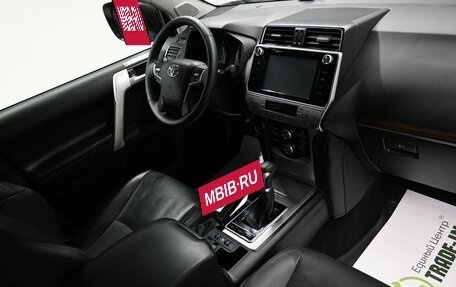 Toyota Land Cruiser Prado 150 рестайлинг 2, 2020 год, 5 695 000 рублей, 15 фотография