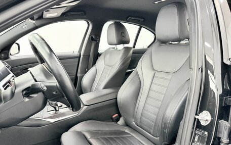 BMW 3 серия, 2019 год, 4 700 000 рублей, 14 фотография