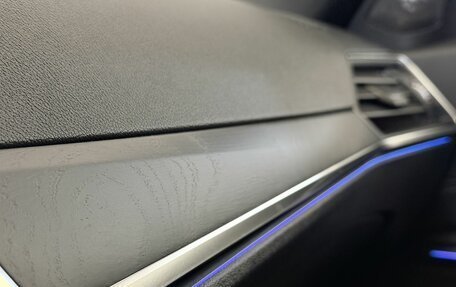 BMW 3 серия, 2019 год, 4 700 000 рублей, 31 фотография