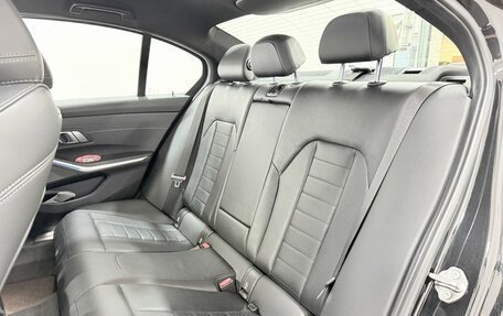 BMW 3 серия, 2019 год, 4 700 000 рублей, 33 фотография