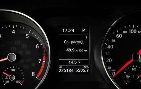 Volkswagen Jetta VI, 2016 год, 993 000 рублей, 18 фотография
