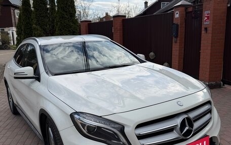 Mercedes-Benz GLA, 2015 год, 2 100 000 рублей, 2 фотография