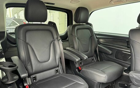 Mercedes-Benz V-Класс, 2020 год, 8 000 000 рублей, 12 фотография