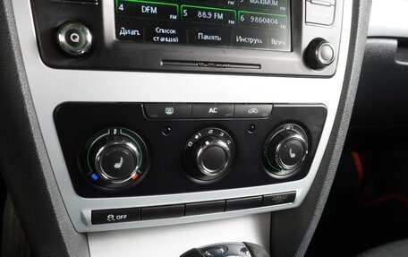 Skoda Octavia, 2011 год, 899 000 рублей, 12 фотография