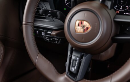 Porsche 911, 2025 год, 29 890 000 рублей, 21 фотография