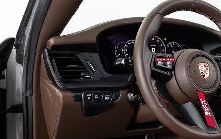 Porsche 911, 2025 год, 29 890 000 рублей, 18 фотография