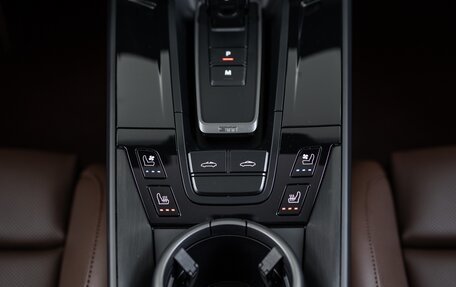 Porsche 911, 2025 год, 29 890 000 рублей, 25 фотография