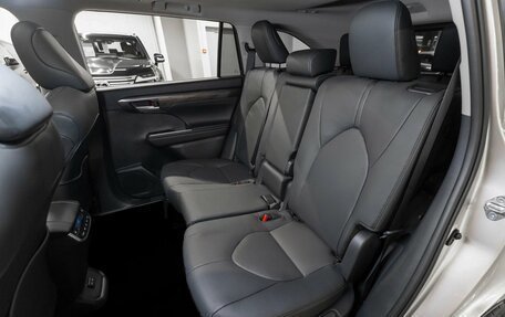 Toyota Highlander, 2026 год, 5 750 000 рублей, 14 фотография