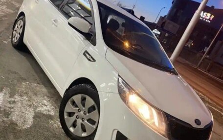 KIA Rio III рестайлинг, 2015 год, 850 000 рублей, 1 фотография