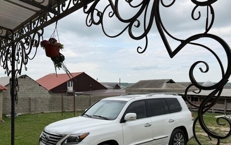 Lexus LX III, 2015 год, 3 400 000 рублей, 1 фотография