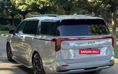 KIA Carnival, 2024 год, 6 300 000 рублей, 7 фотография