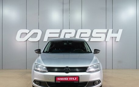 Volkswagen Jetta VI, 2013 год, 1 049 000 рублей, 3 фотография