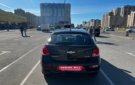 Chevrolet Cruze II, 2013 год, 689 000 рублей, 3 фотография