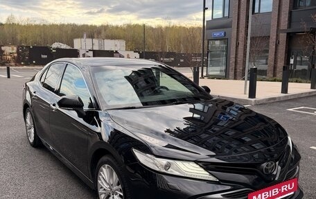 Toyota Camry, 2019 год, 2 890 000 рублей, 2 фотография