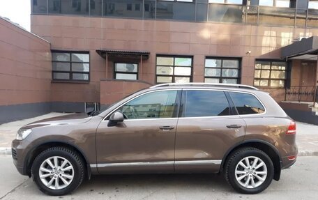 Volkswagen Touareg III, 2011 год, 2 499 000 рублей, 5 фотография