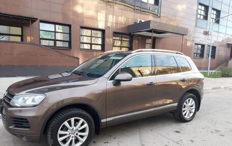 Volkswagen Touareg III, 2011 год, 2 499 000 рублей, 7 фотография