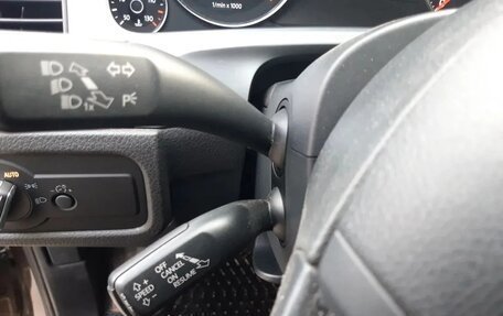 Volkswagen Touareg III, 2011 год, 2 499 000 рублей, 20 фотография