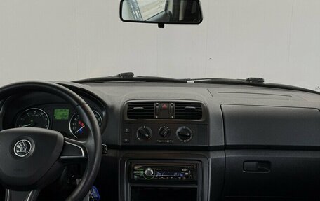 Skoda Fabia II, 2014 год, 875 000 рублей, 5 фотография