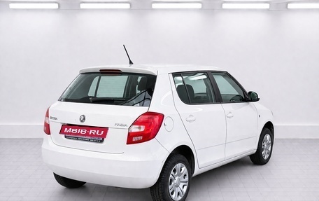 Skoda Fabia II, 2014 год, 875 000 рублей, 4 фотография