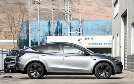 Tesla Model Y I, 2026 год, 7 995 000 рублей, 5 фотография