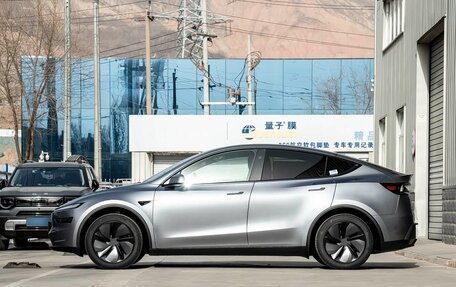Tesla Model Y I, 2026 год, 7 995 000 рублей, 4 фотография