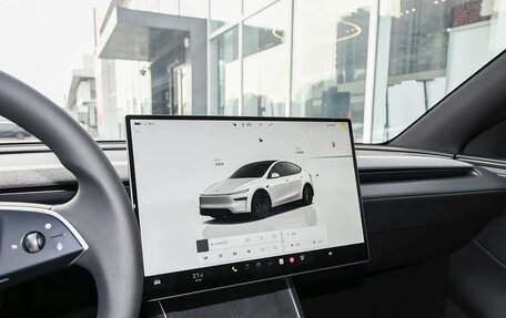 Tesla Model Y I, 2026 год, 7 995 000 рублей, 12 фотография