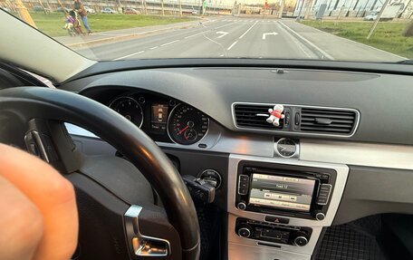 Volkswagen Passat B7, 2011 год, 1 100 000 рублей, 11 фотография