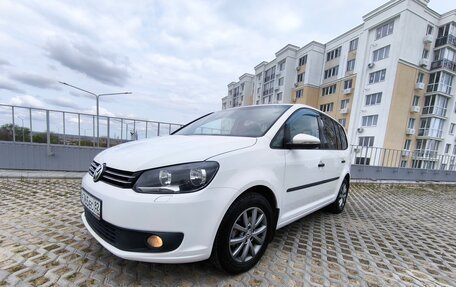 Volkswagen Touran III, 2012 год, 1 199 000 рублей, 3 фотография