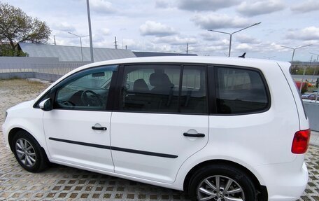 Volkswagen Touran III, 2012 год, 1 199 000 рублей, 14 фотография