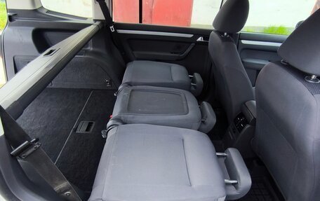 Volkswagen Touran III, 2012 год, 1 199 000 рублей, 33 фотография