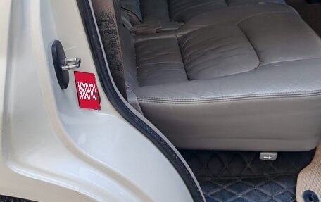 Lexus LX II, 2005 год, 2 500 000 рублей, 29 фотография