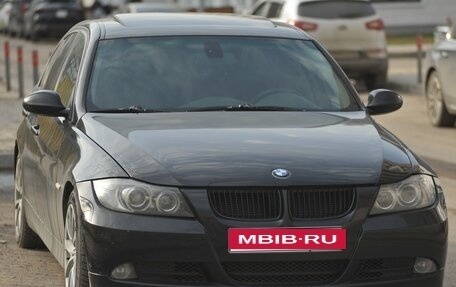BMW 3 серия, 2005 год, 1 500 000 рублей, 1 фотография