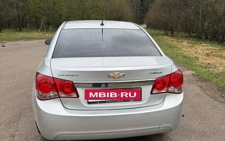 Chevrolet Cruze II, 2010 год, 610 000 рублей, 15 фотография