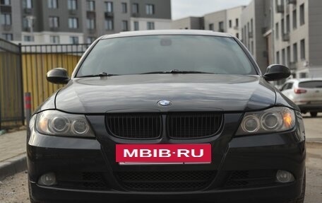 BMW 3 серия, 2005 год, 1 500 000 рублей, 4 фотография