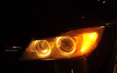 BMW 3 серия, 2005 год, 1 500 000 рублей, 14 фотография