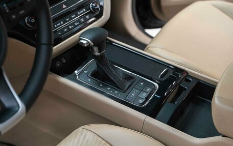 KIA Carnival III, 2016 год, 2 490 000 рублей, 13 фотография