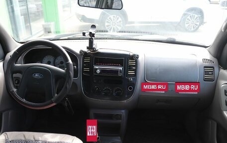 Ford Escape II, 2001 год, 391 000 рублей, 14 фотография