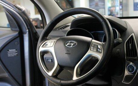 Hyundai ix35 I рестайлинг, 2011 год, 1 120 000 рублей, 16 фотография