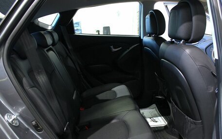 Hyundai ix35 I рестайлинг, 2011 год, 1 120 000 рублей, 23 фотография