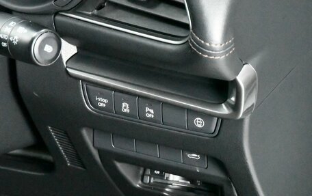 Mazda 3, 2021 год, 1 637 000 рублей, 19 фотография