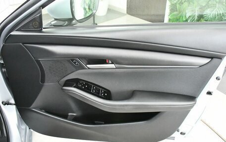 Mazda 3, 2021 год, 1 637 000 рублей, 26 фотография