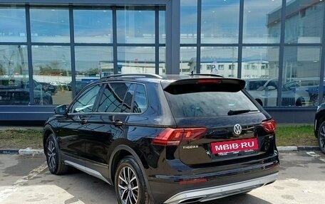 Volkswagen Tiguan II, 2020 год, 3 039 000 рублей, 7 фотография