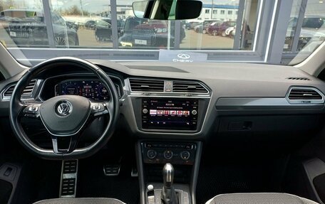 Volkswagen Tiguan II, 2020 год, 3 039 000 рублей, 12 фотография