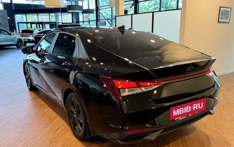 Hyundai Elantra, 2021 год, 1 850 000 рублей, 6 фотография
