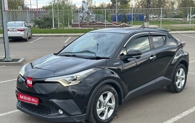 Toyota C-HR I рестайлинг, 2017 год, 2 320 000 рублей, 1 фотография